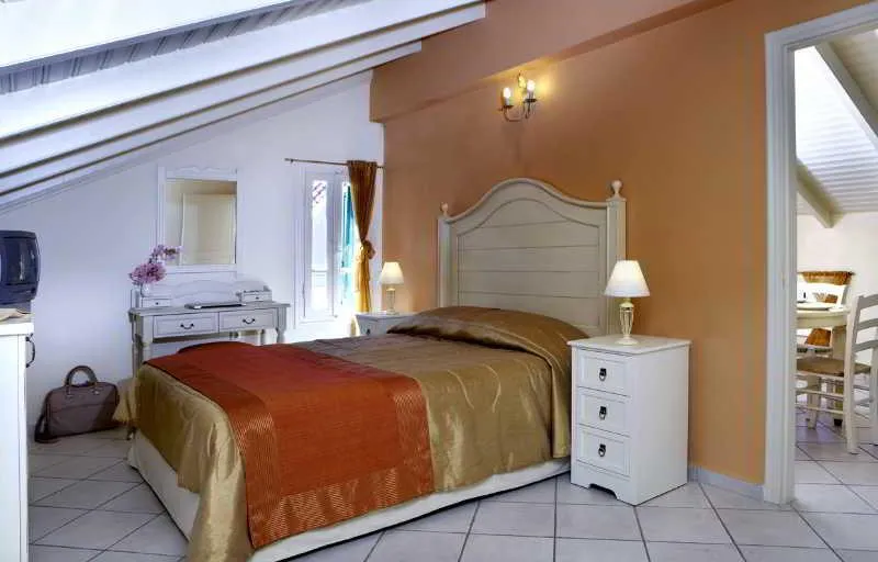 APARTMENT CAPACITY 5 Room, Dafnoudi Hotel Apartments, Kefallinia