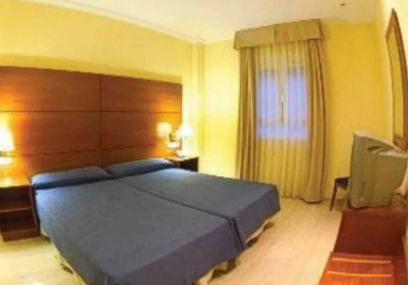 Room, Eliana Park Hotel, Valencia