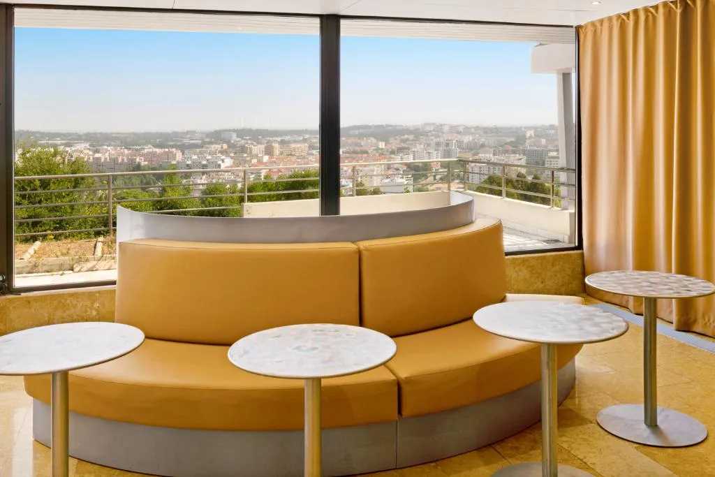 Bar, B&B HOTEL Sado Setúbal, Lisbon
