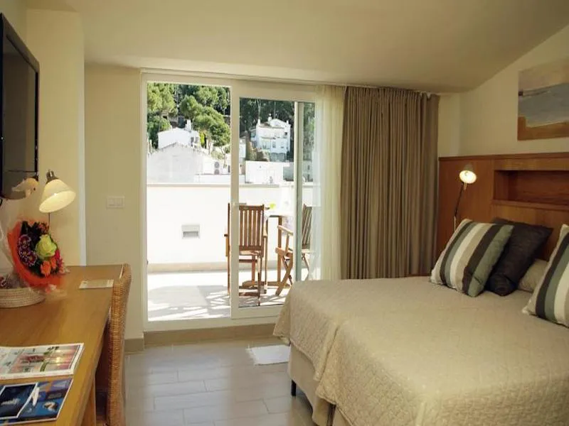 Room, Llafranch, Costa Brava