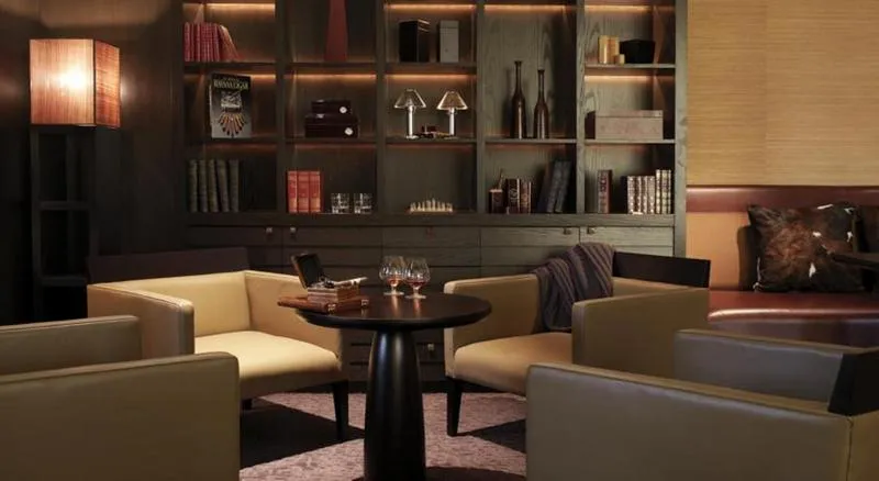 Lobby, Address Montgomerie Dubai, Dubai
