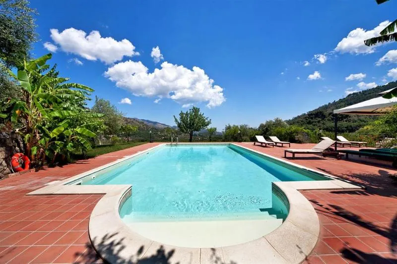 Pool, Casale Romano, Taormina