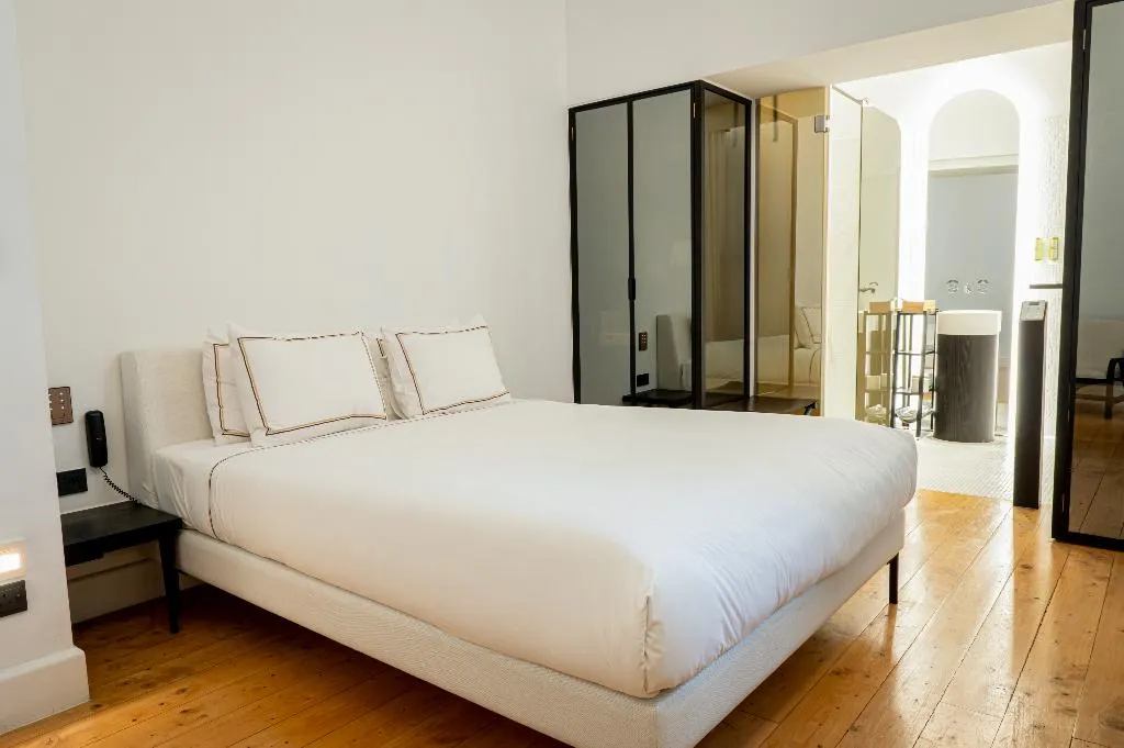 Double or Twin DELUXE Room, S Paul Hotel, Cyprus