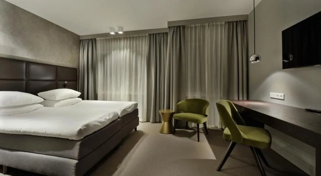 TRIPLE COMFORT Room, Amsterdam Forest Hotel, Amsterdam