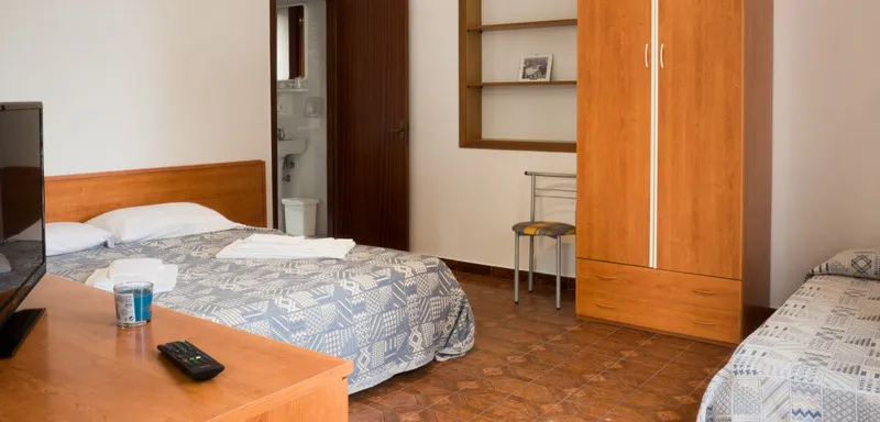 QUADRUPLE SEA VIEW Room, Hotel Capo Baia Verde, Catania