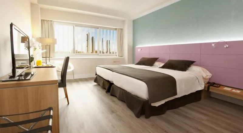 Double or Twin STANDARD Room, Hotel Chamartin the One, Madrid