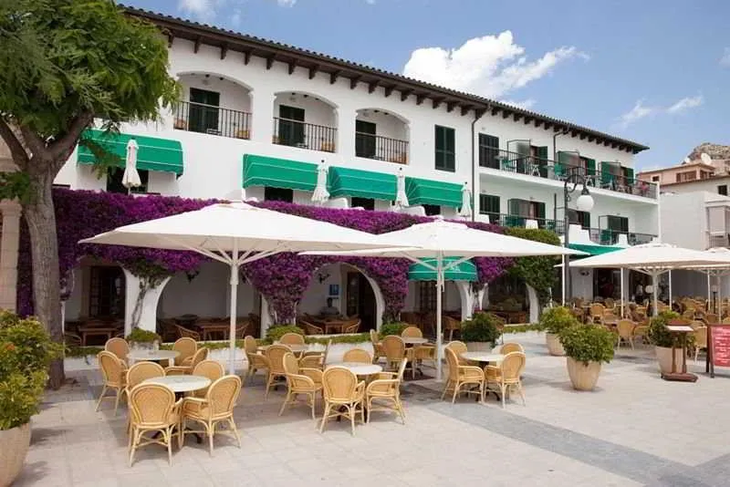 Terrace, Sis Pins, Majorca