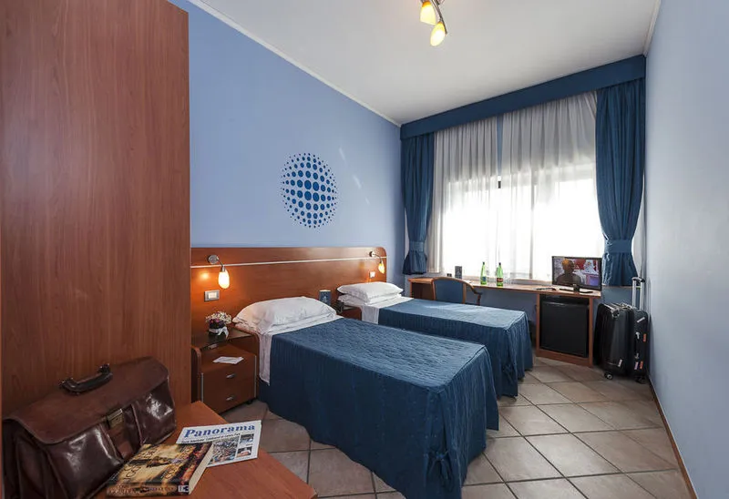 Double or Twin STANDARD Room, Millennium Gold, Naples