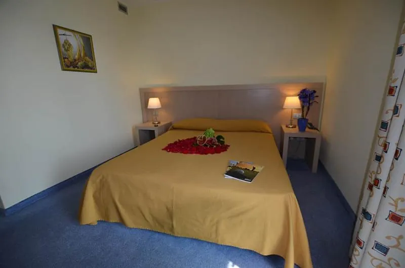 DOUBLE STANDARD Room, Cristallo, Venice