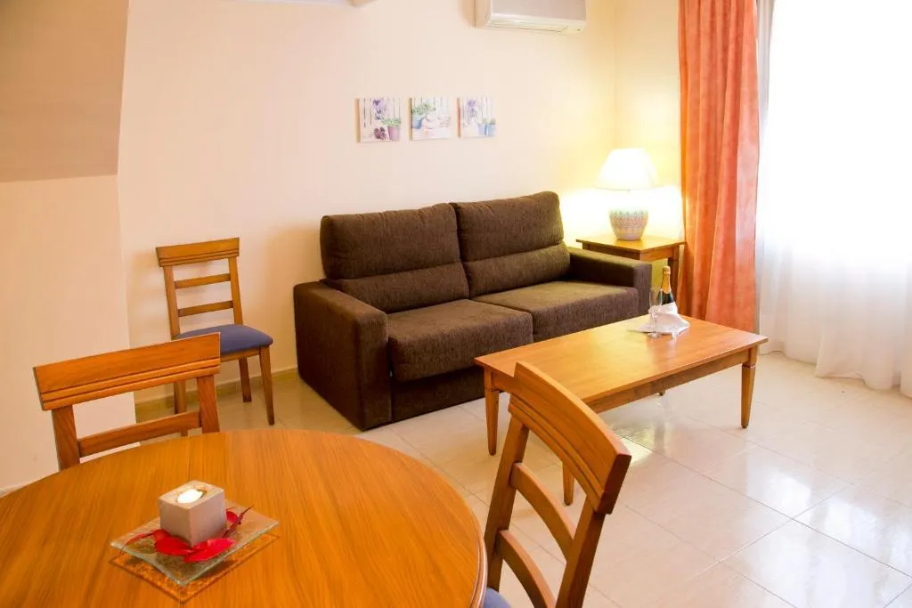 APARTMENT CAPACITY 4 ONE BEDROOM Room, Aparthotel Pinosol, Costa Blanca