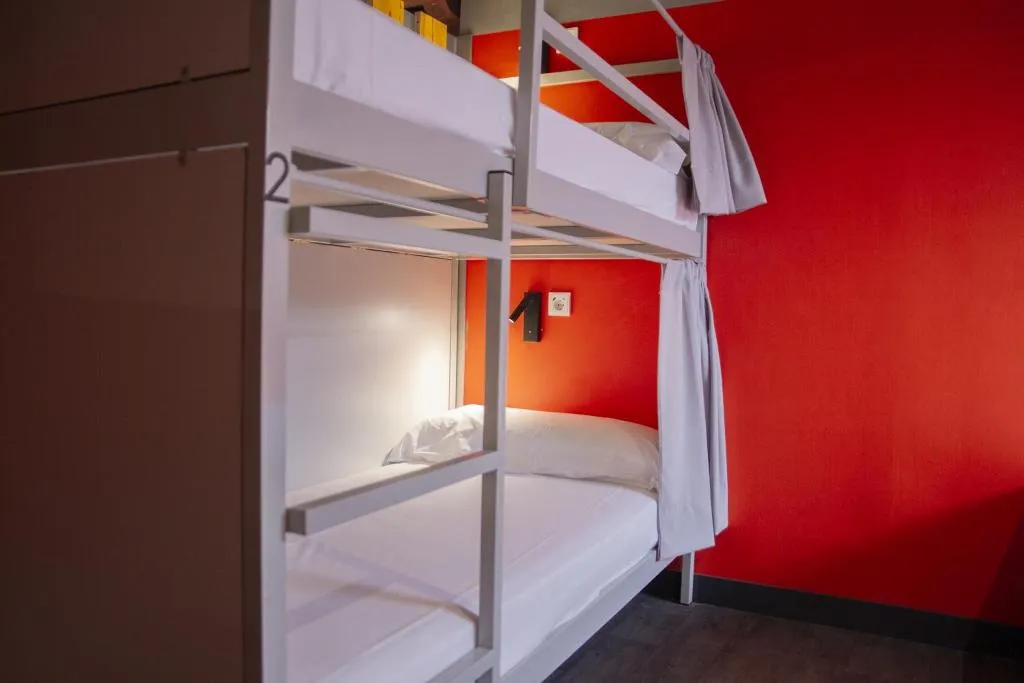 Bed in dormitory STANDARD Room, room00 Valencia Hostel, Valencia