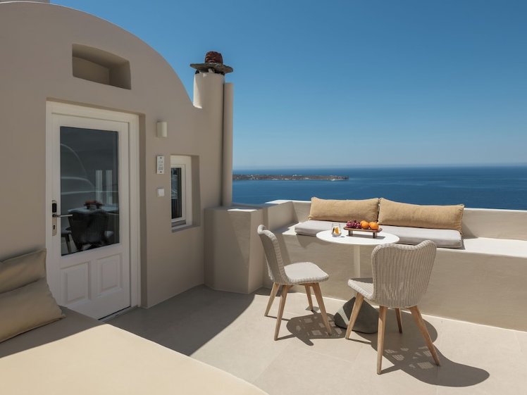 Oia Castle Luxury Suites, Santorini