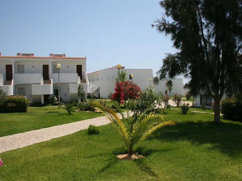 General view, Quinta das Figueirinhas and Quintinha Village, Algarve