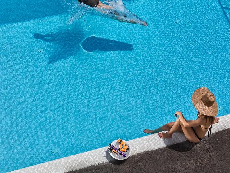 Pool, Aressana Spa Hotel and Suites, Santorini