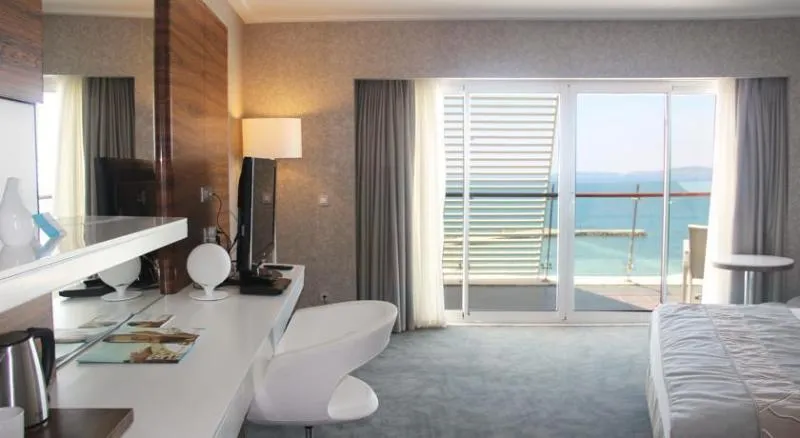 DOUBLE SINGLE USE DELUXE SEA VIEW Room, Gold Island SELECTED, Antalya