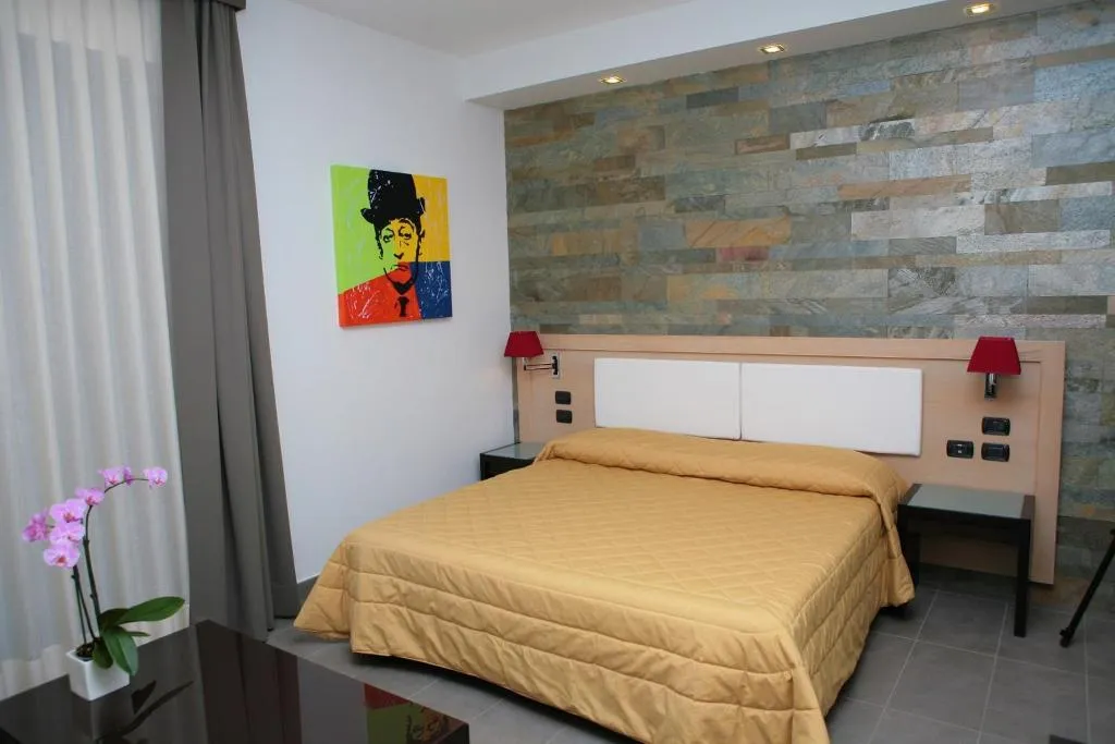 DOUBLE DELUXE Room, Visagi, Naples