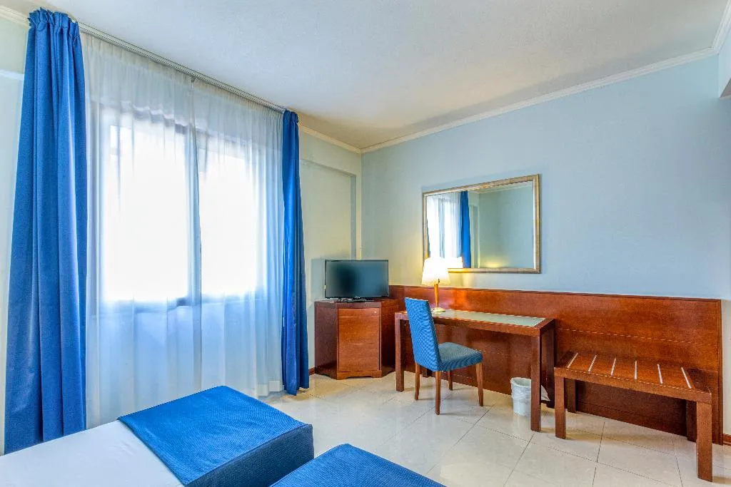 TWIN STANDARD Room, Le Torri Hotel, Cagliari