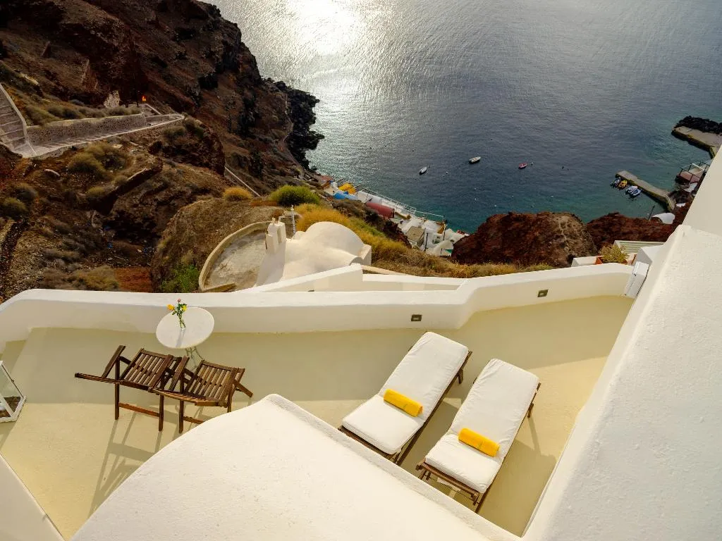SUITE HONEYMOON Room, Fanari Villas, Santorini