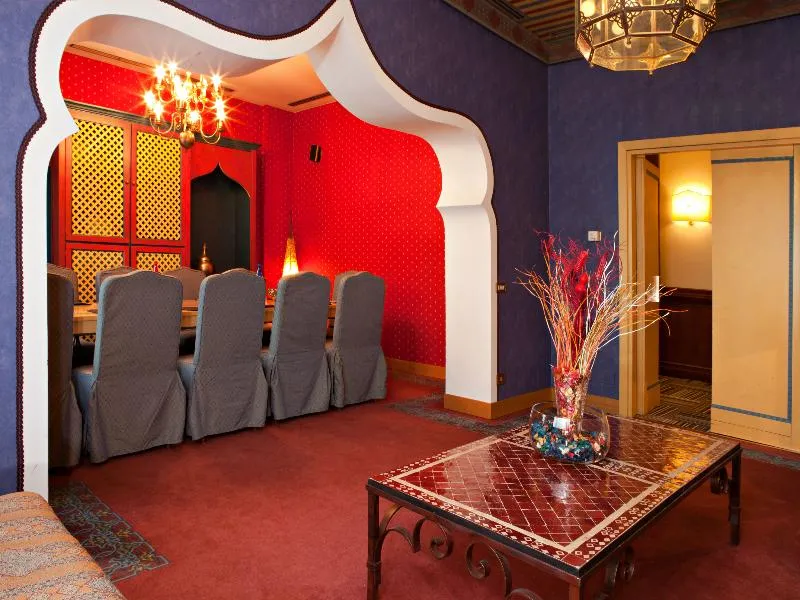 Conferences, Executive, Milan