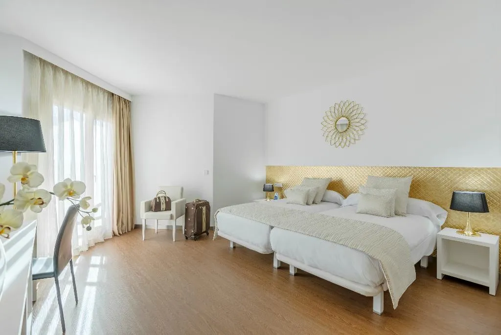 Double or Twin PREMIUM SEA VIEW Room, Oliva Nova Beach & Golf Hotel, Fuerteventura
