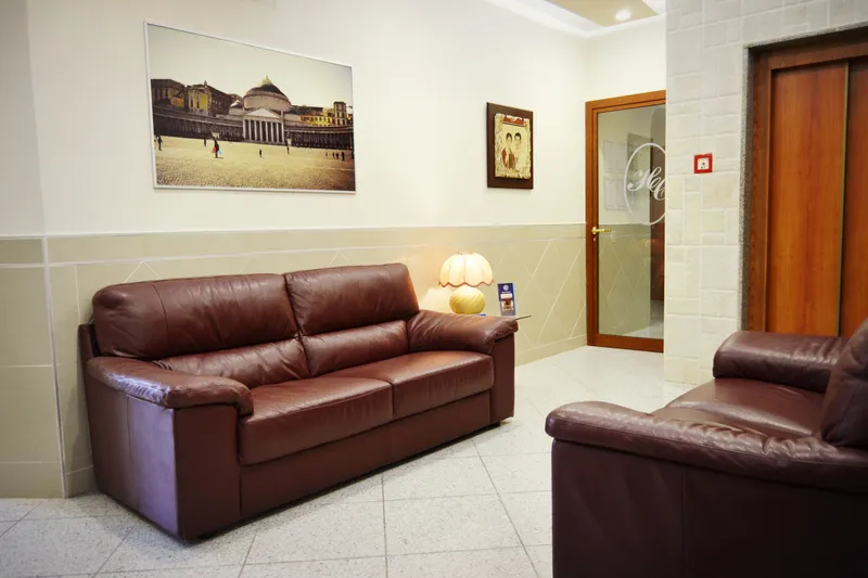 Lobby, Colombo, Naples