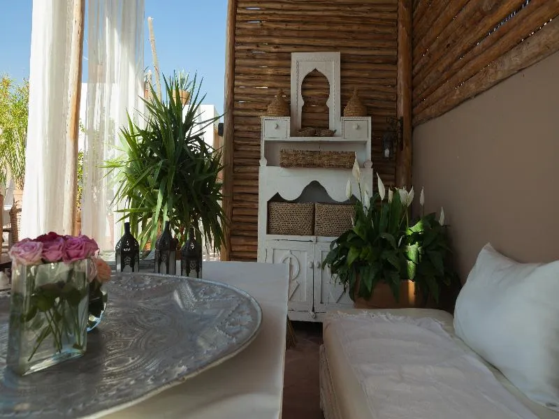Terrace, Riad Les Orangers D'Alilia, Marrakech