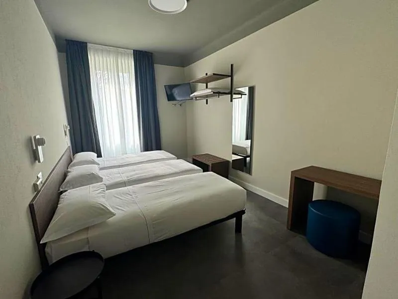 General view, Hotel 22 Marzo, Milan