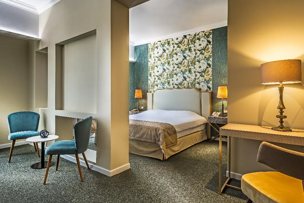 SUITE STANDARD Room, Airotel Stratos Vassilikos, Athens
