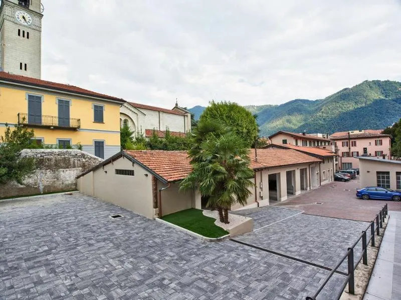 General view, Albergo Centrale, Milan
