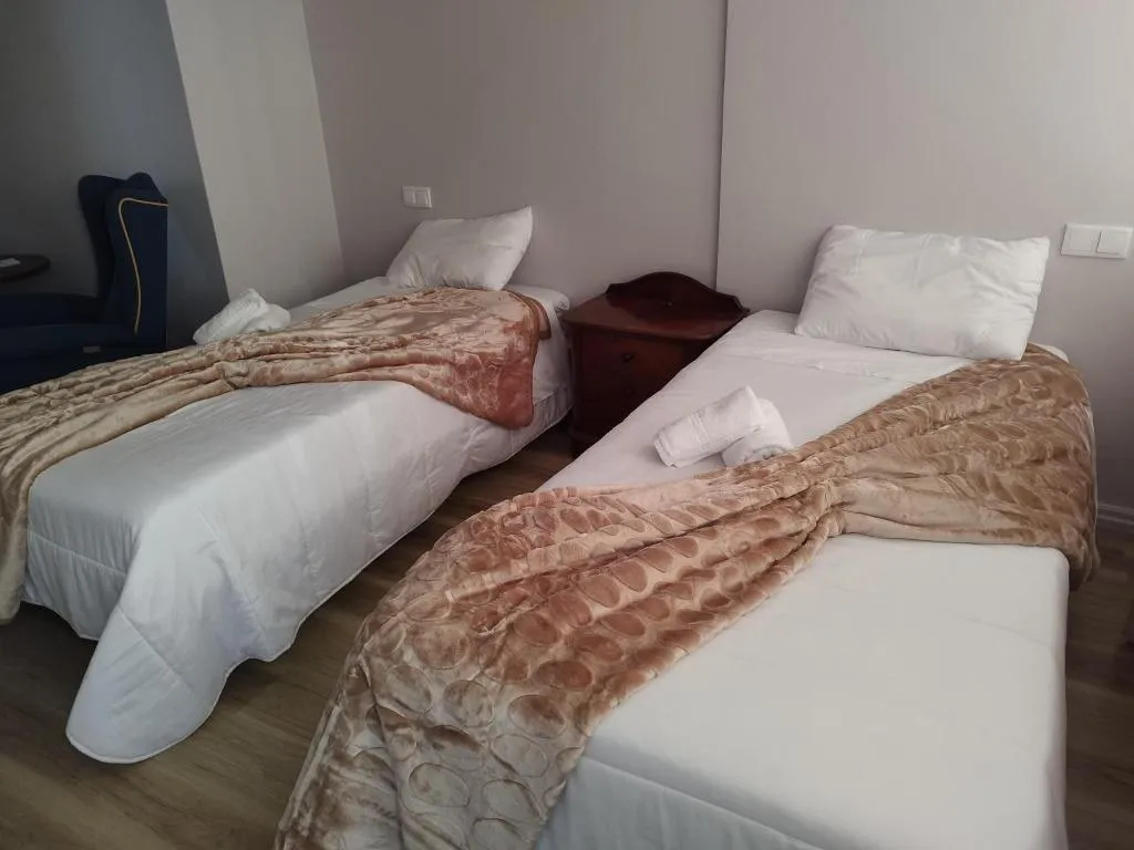 DOUBLE STANDARD Room, Alojamento Central Ii, Madeira