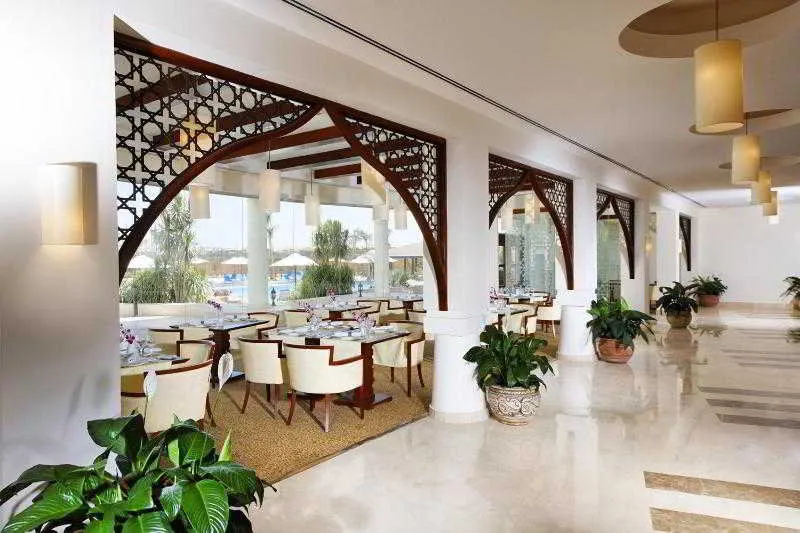 Restaurant, Helnan Dream Land & Conference Center, Cairo