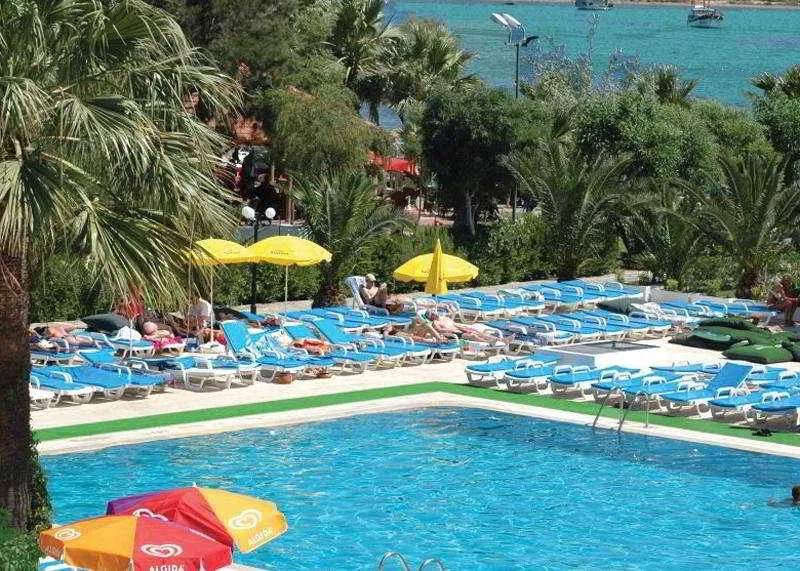 Pool, Baba, Bodrum