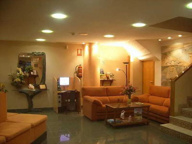 Lobby, Jorge I, Costa Blanca