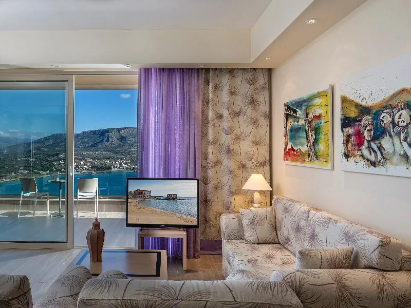 SUITE GRAND Room, Princess Kyniska Suites, Kalamata