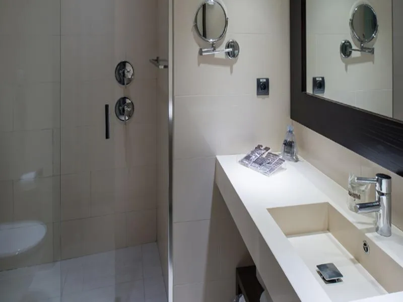DOUBLE SUPERIOR Room, Catalonia Avinyo, Barcelona