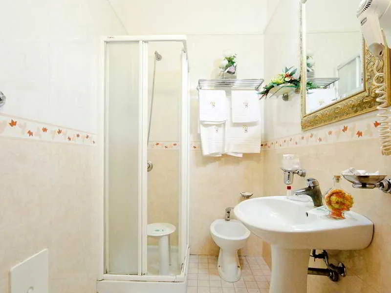 Room, Casablanca, Naples