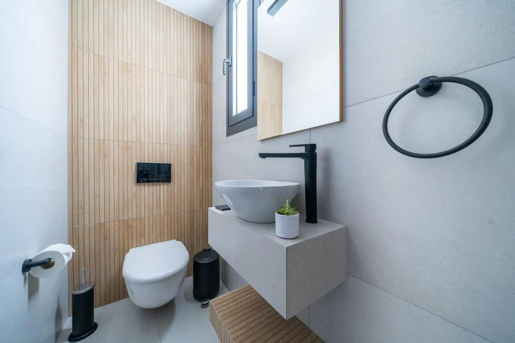 Room, Waterside, Cyprus