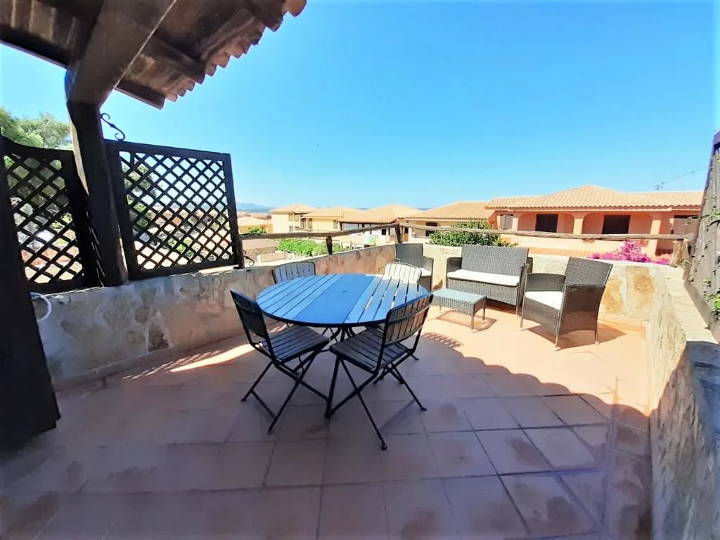 APARTMENT CAPACITY 2 Room, BAIA de BAHAS - Apartments, Olbia