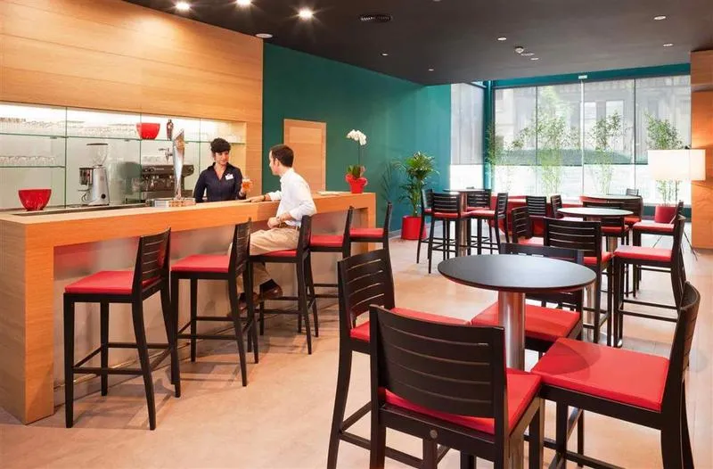 Bar, Ibis Barcelona Pza Glories 22, Barcelona