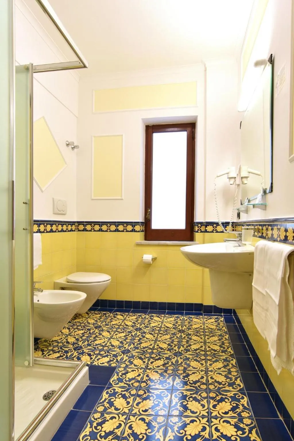 DOUBLE INNER Room, Il Nido, Naples