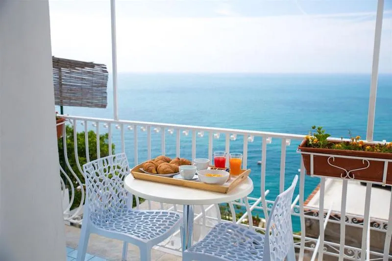 General view, B&B Casa Nilde Positano, Naples