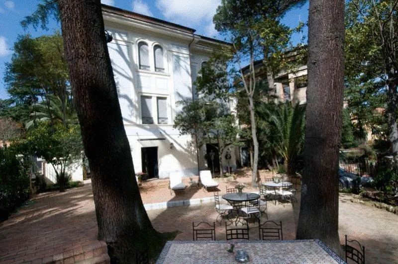 General view, Hotel Villa Linneo, Rome