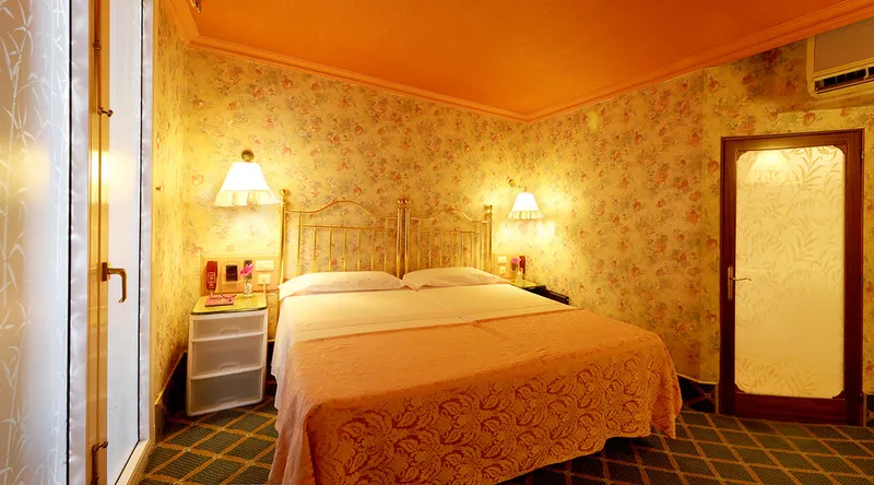 DOUBLE WITH DOUBLE BED Room, Continental Palacete Hotel, Barcelona
