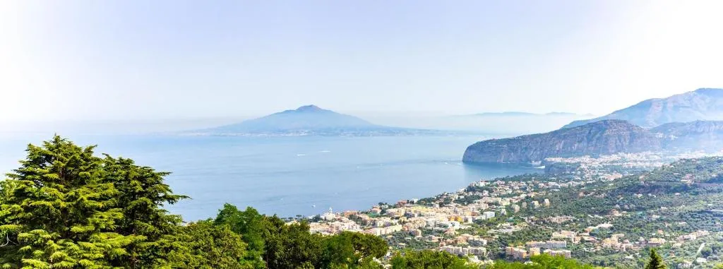 General view, Grand Hotel Hermitage, Naples
