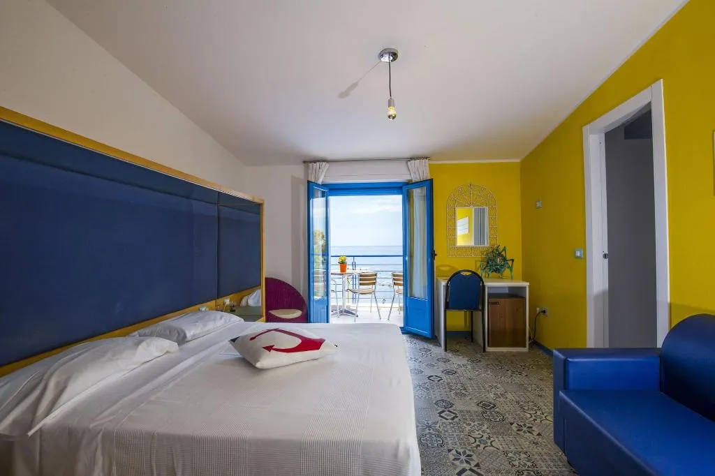 Room, La Favorita Hotel, Nuoro