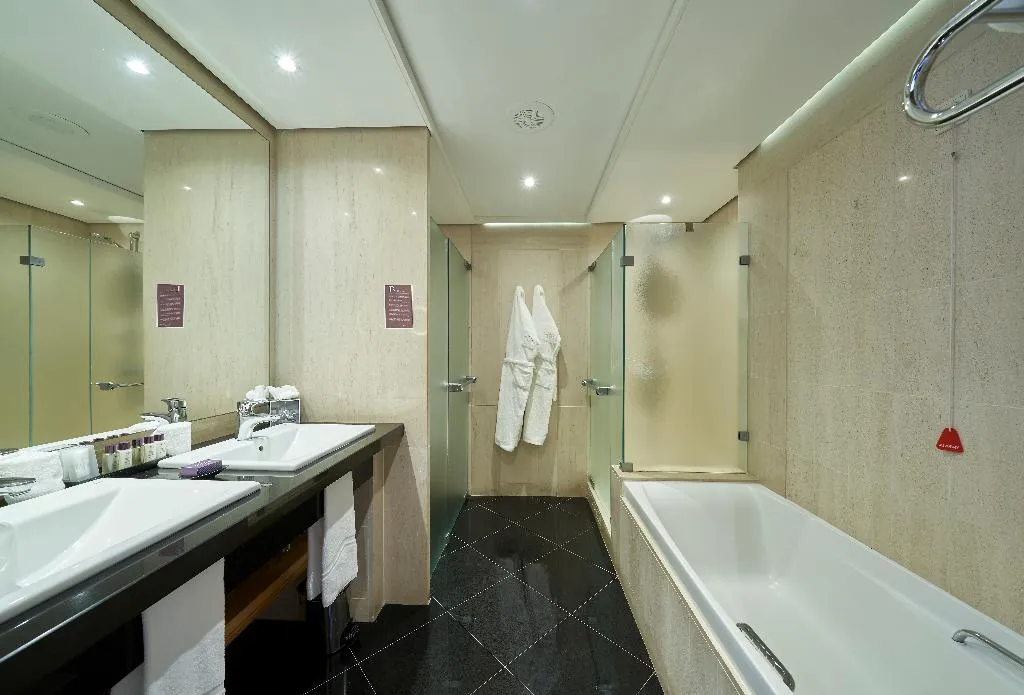 JUNIOR SUITE STANDARD Room, The Cliff Bay Resort, Madeira