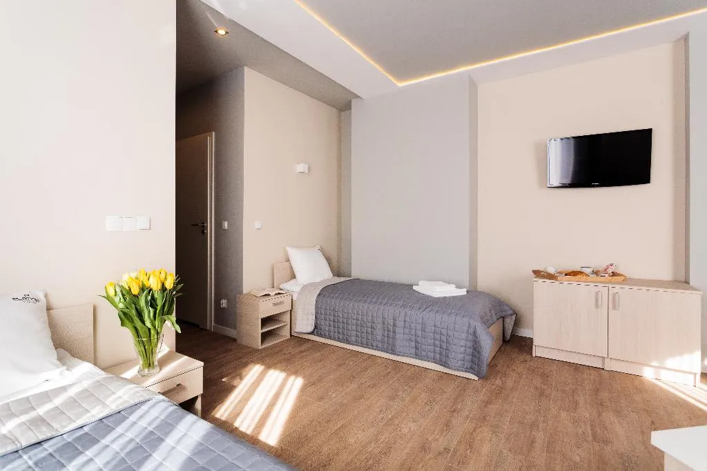 TRIPLE STANDARD Room, Platinia Apartments, Krakow