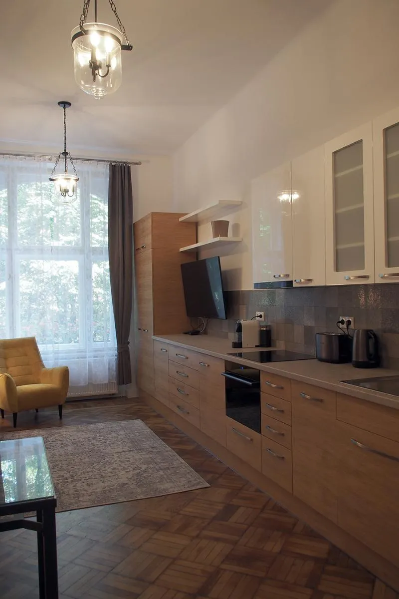 APARTMENT DELUXE ONE BEDROOM Room, P&J Tourist Apartments, Krakow