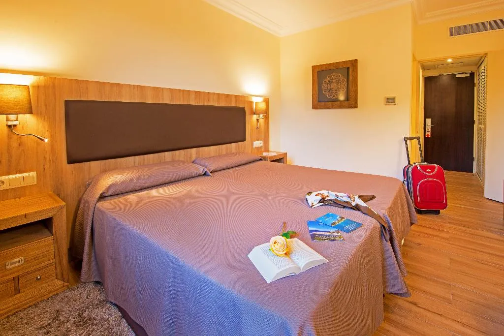 DOUBLE STANDARD Room, Eden Park, Costa Brava