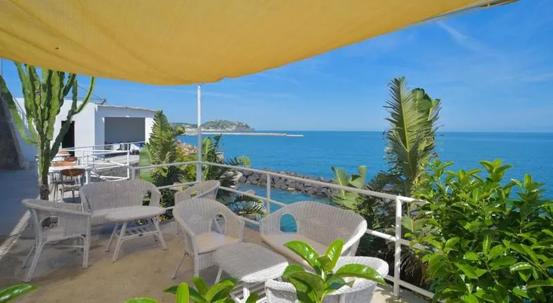 Terrace, Albergo Italia, Naples